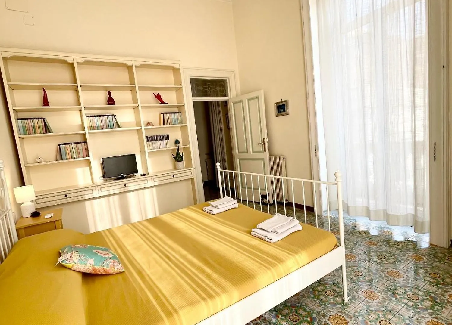 Casachi Apartment Naples Italy